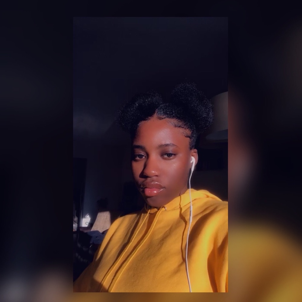 Meet your Posher, Kiara